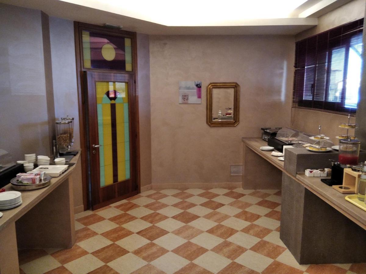Park Hotel Italia テッツェ・スル・ブレンタ エクステリア 写真